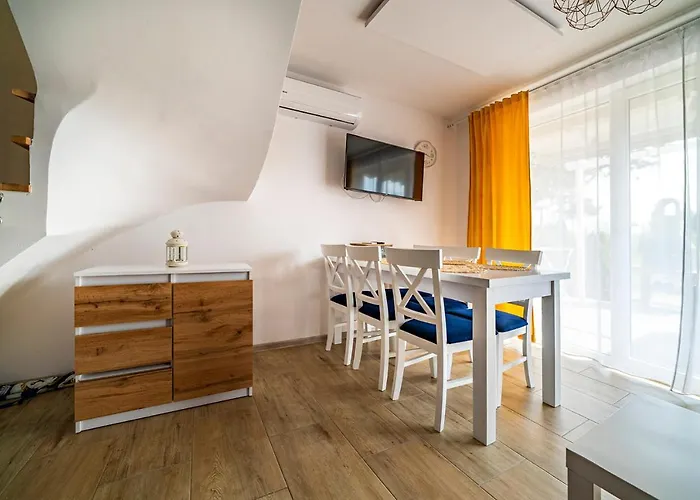 Orman Evi Szmaragdowe Morze